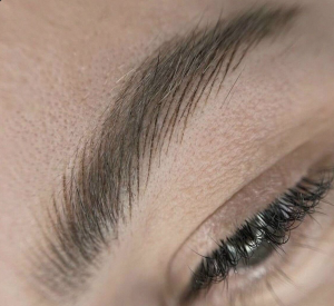 هیراستروک تایلندی، فیبروز ابرو طبیعی و ترمیم میکروپیگمنتیشن